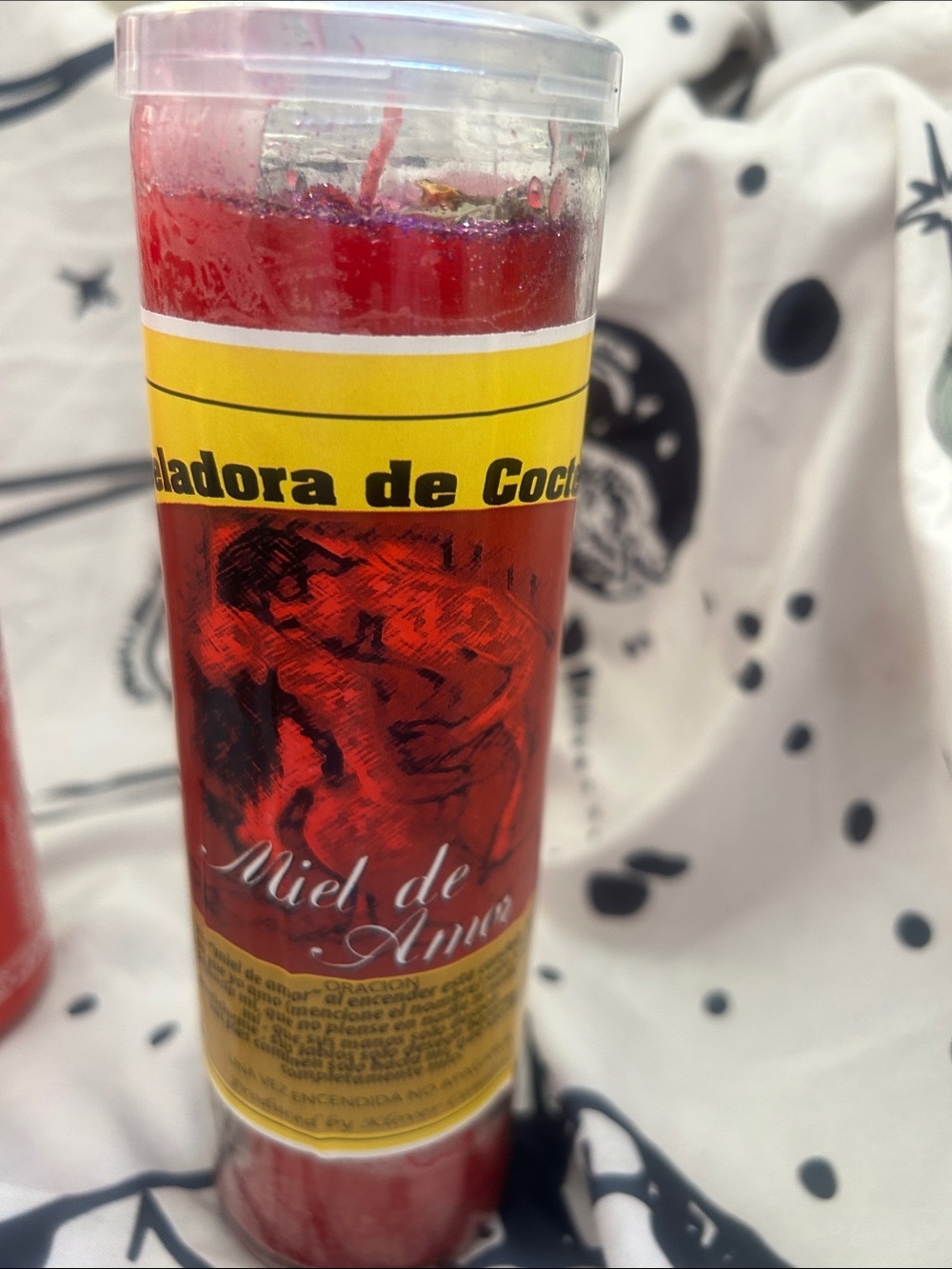 Miel de Amor Red Prayer Candle